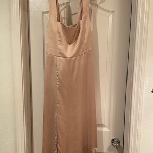 Show me your Mumu Claire Midi Dress